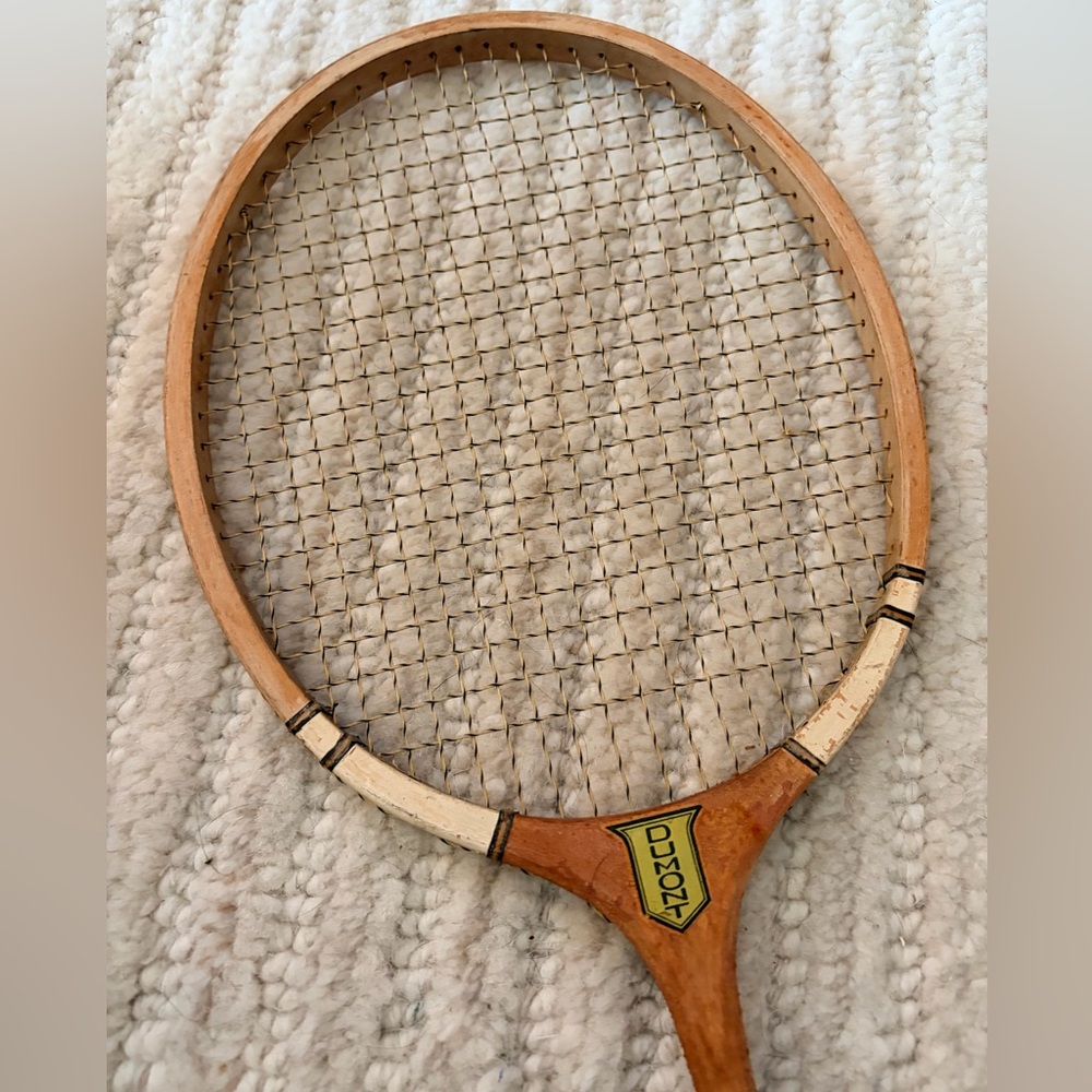 Vintage Dumont Wooden Badminton Racket - Picture 2 of 5
